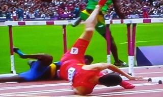 刘翔因为什么伤退役 刘翔因为什么伤退役